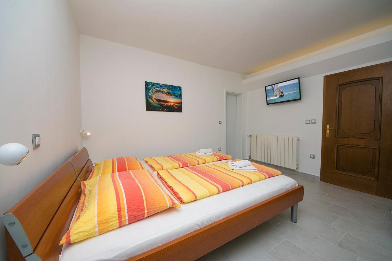 Adria Brela Apartments المظهر الخارجي الصورة