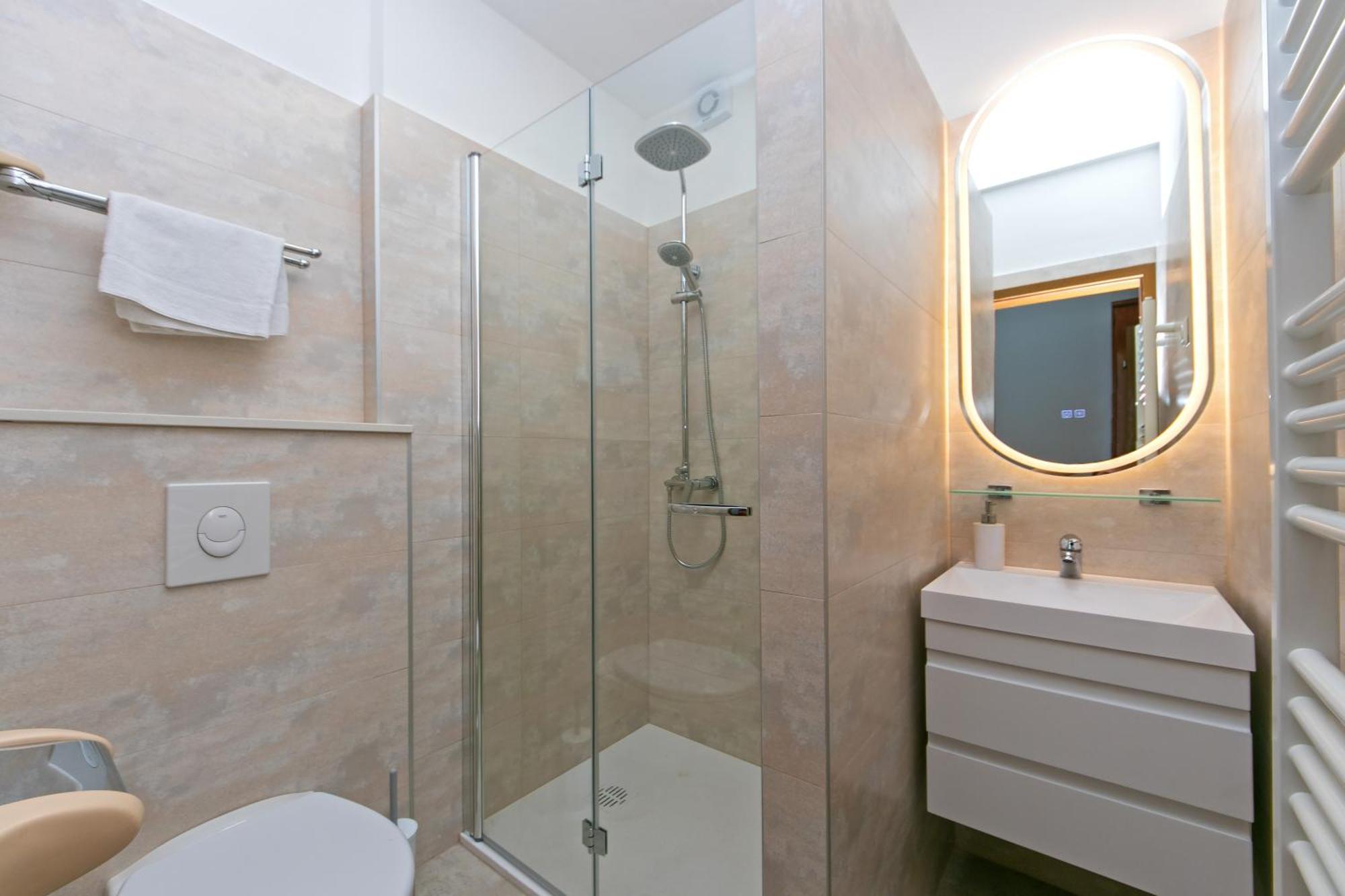 Adria Brela Apartments المظهر الخارجي الصورة